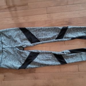 Grey leggings